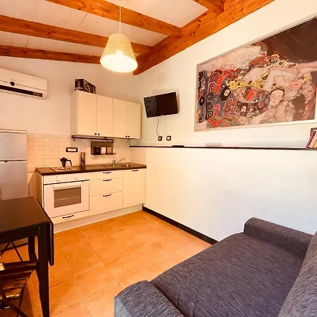 Hotel Baia Di *