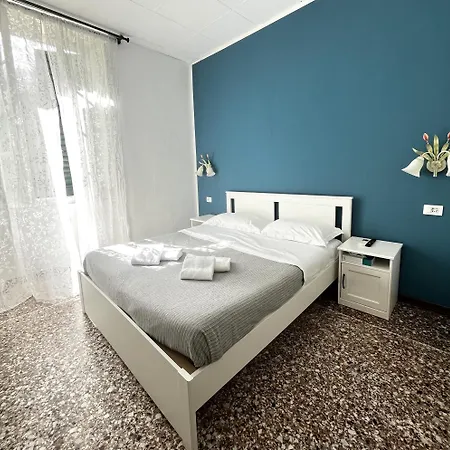Hotel Baia Di *